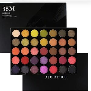 Boss Vibrant Eyeshadow Palette 35M